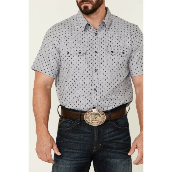 Hot Sale ๐ฅฐ Cody James Men's Double Arrow Geo Print Short Sleeve Snap Western ๐ Shirt Grey ๐ฏ - Image 3